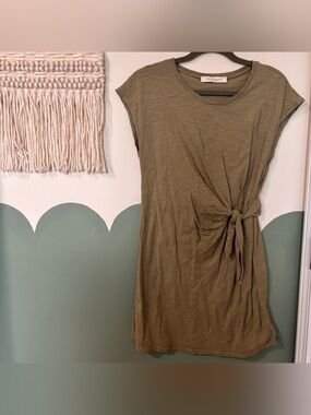 Les Soeurs olive green mini dress with tie front detail